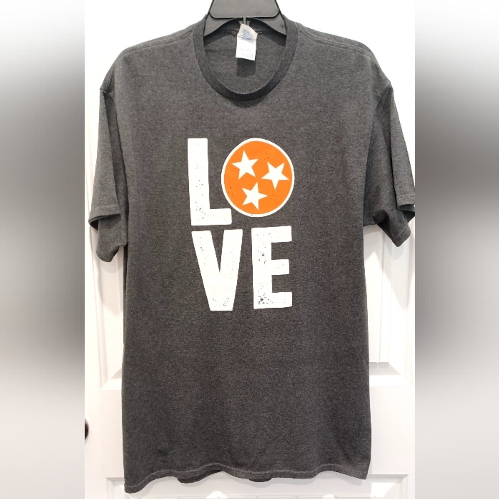 Tri Star Tennessee Gray LOVE Graphic T-Shirt Sz Large #0398